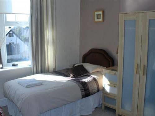 The Pavilion Guest House Millom Exterior foto